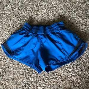 Lululemon Hotty Hot Shorts 2.5”